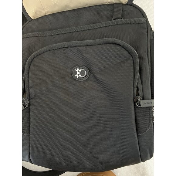 Pacsafe cross body bag Anti theft Blacl - Picture 8 of 15